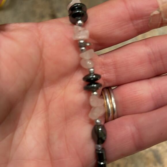 Hematite woman's necklace with light pink and black beads at the top of necklace - Picture 4 of 7